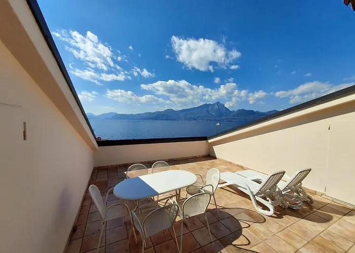 Apartmentsgarda - Canevini Residence