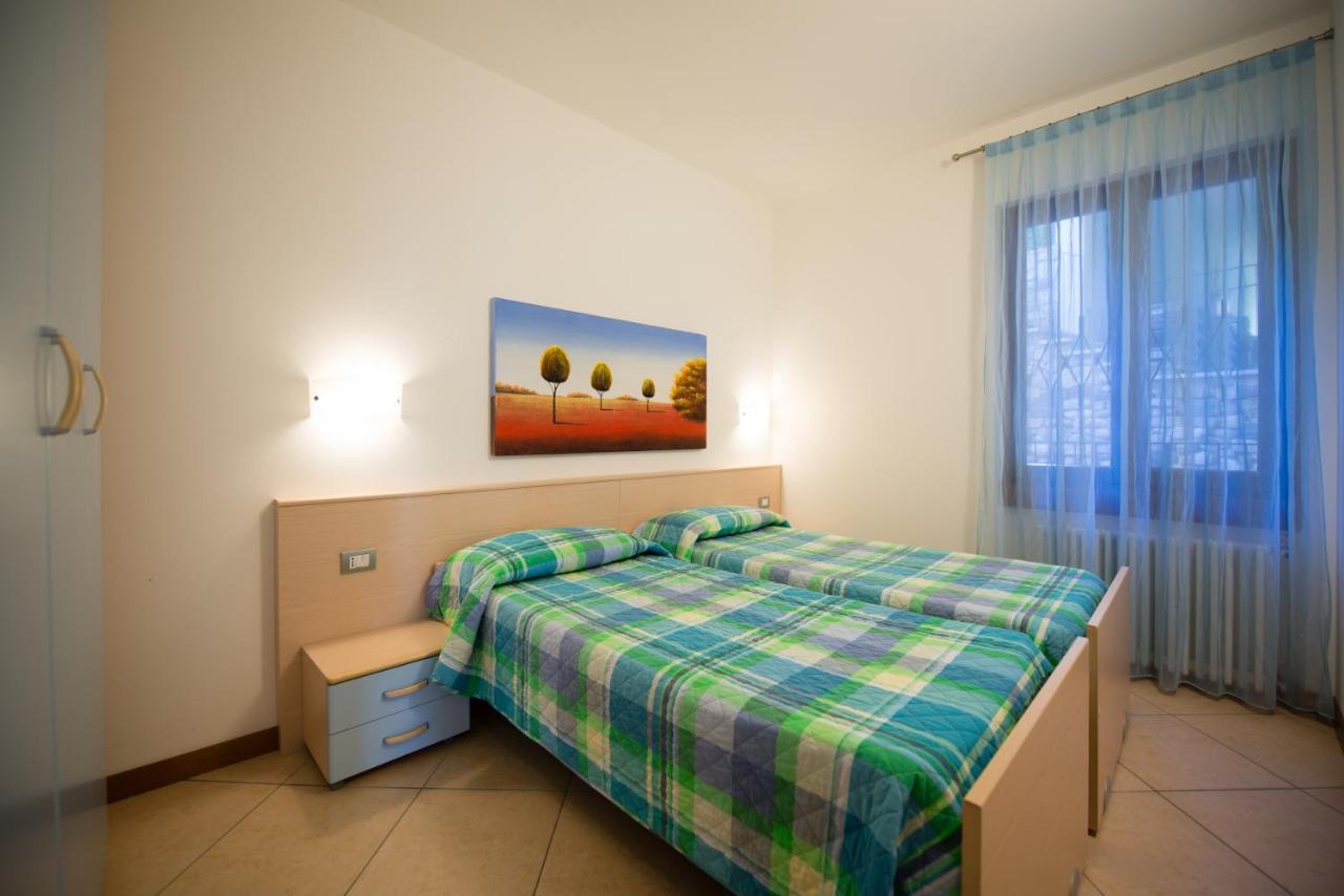 Apartmentsgarda - Canevini Torri Del Benaco