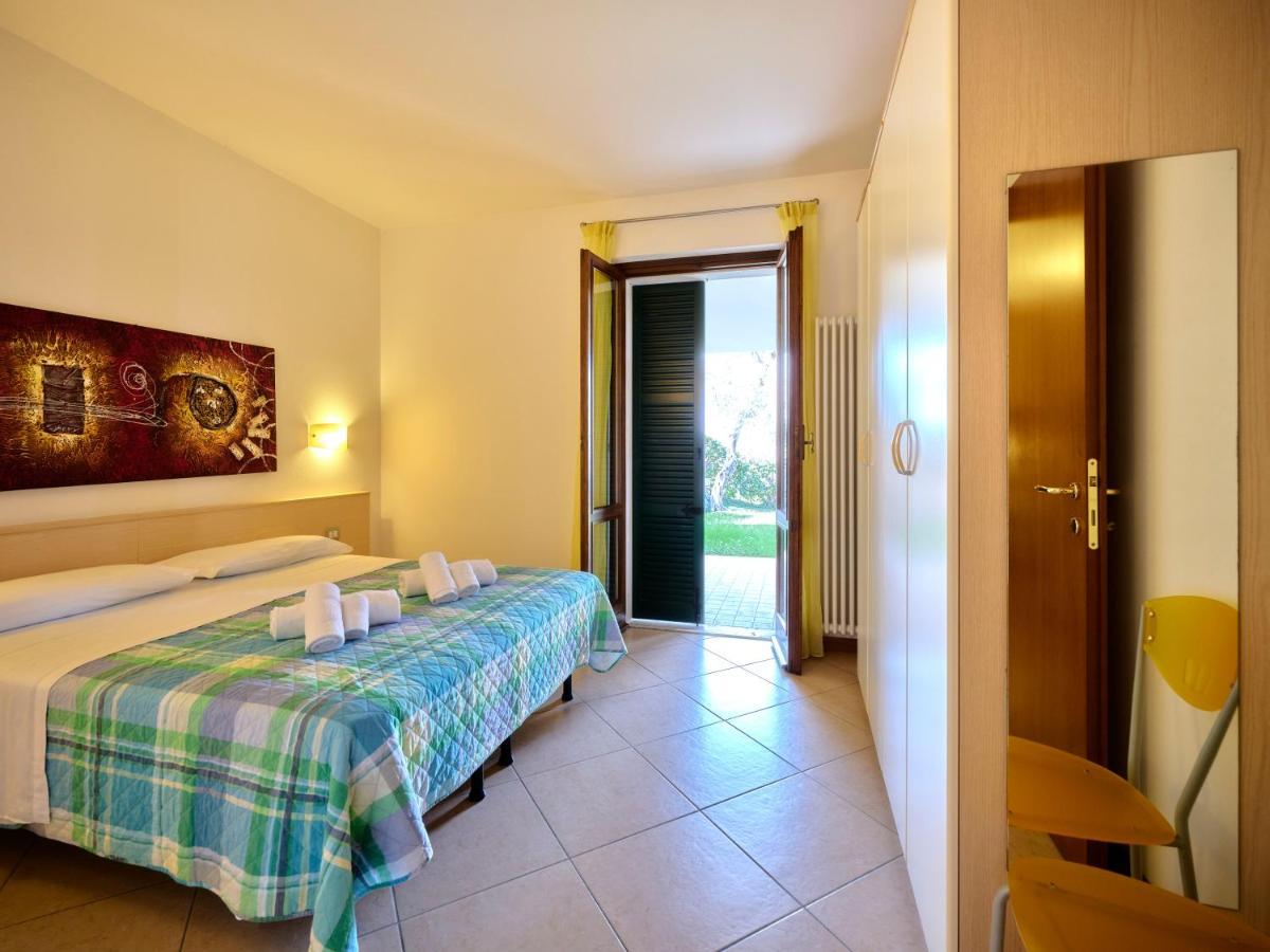 Apartmentsgarda - Canevini Torri Del Benaco