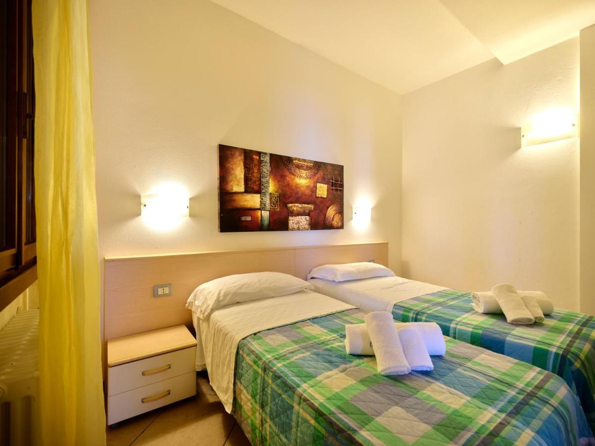 Apartmentsgarda - Canevini Torri Del Benaco