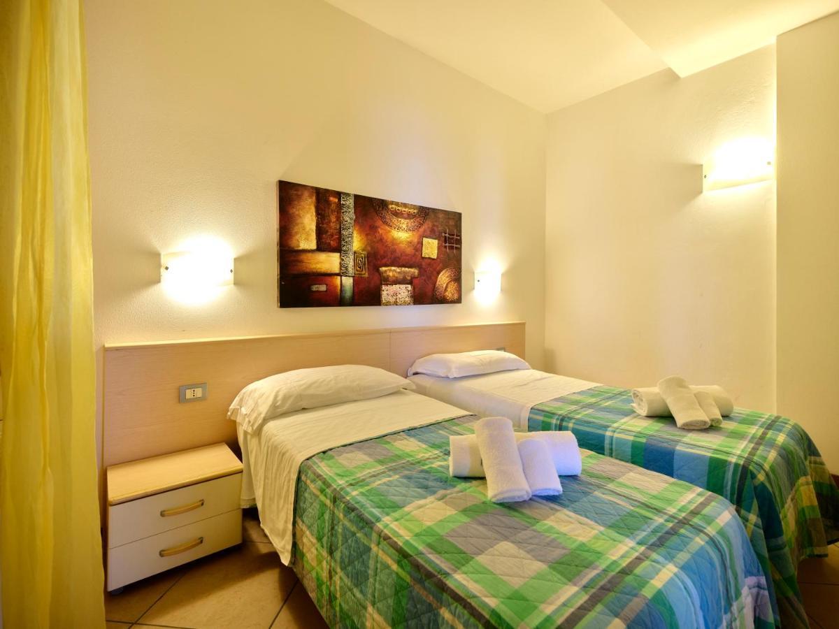 Apartmentsgarda - Canevini * Torri Del Benaco