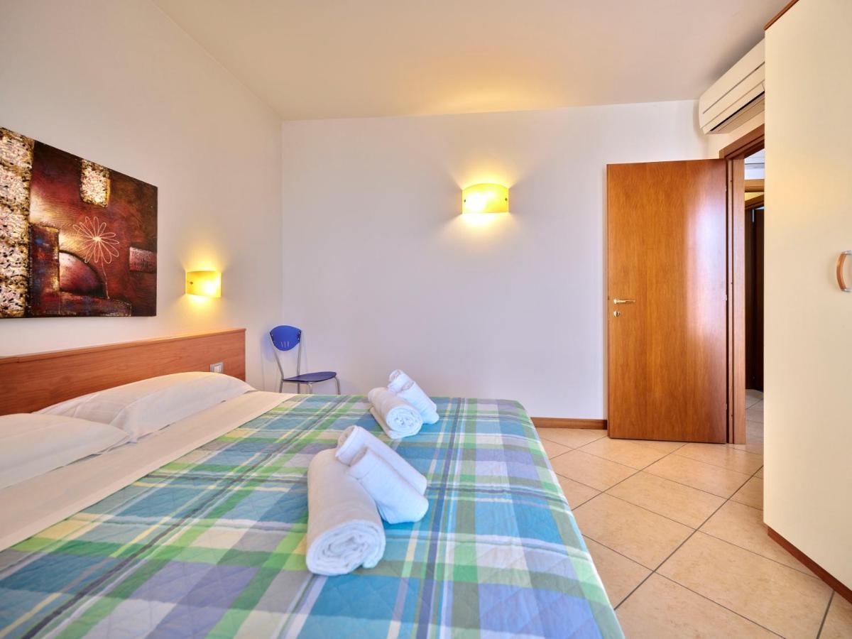 Apartment Apartmentsgarda - Canevini Torri Del Benaco