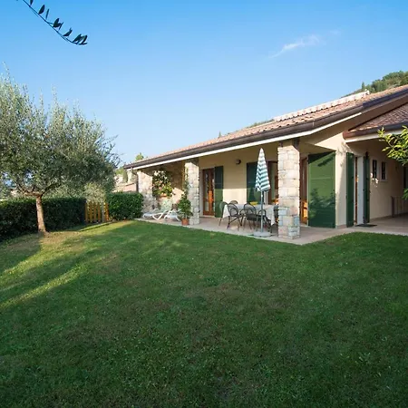 Apartmentsgarda - Canevini Residence Torri Del Benaco Buitenkant foto
