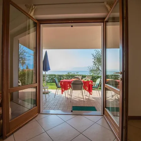 Apartmentsgarda - Canevini Residence Torri Del Benaco Buitenkant foto