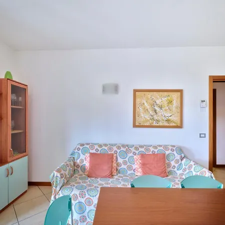 Apartmentsgarda - Canevini Residence Torri Del Benaco Buitenkant foto