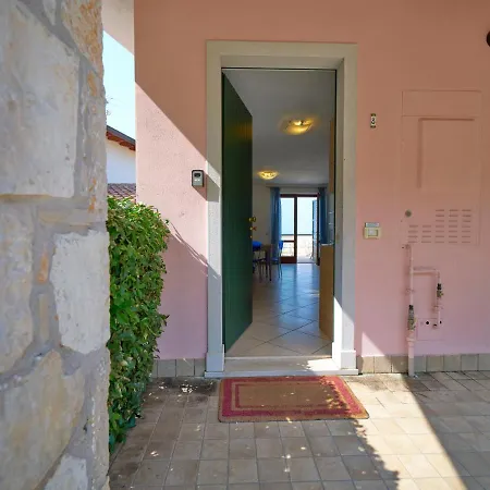 Apartmentsgarda - Canevini Residence Torri Del Benaco Buitenkant foto